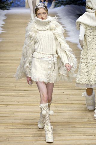 D&G F/W 06 Look 3