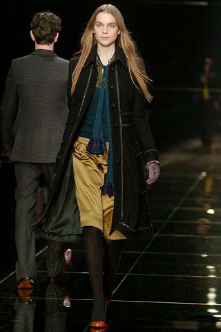 Burberry F/W 05 Look 157