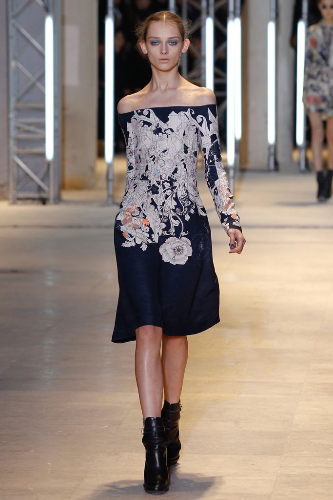 Cacharel F/W 11 Look 150