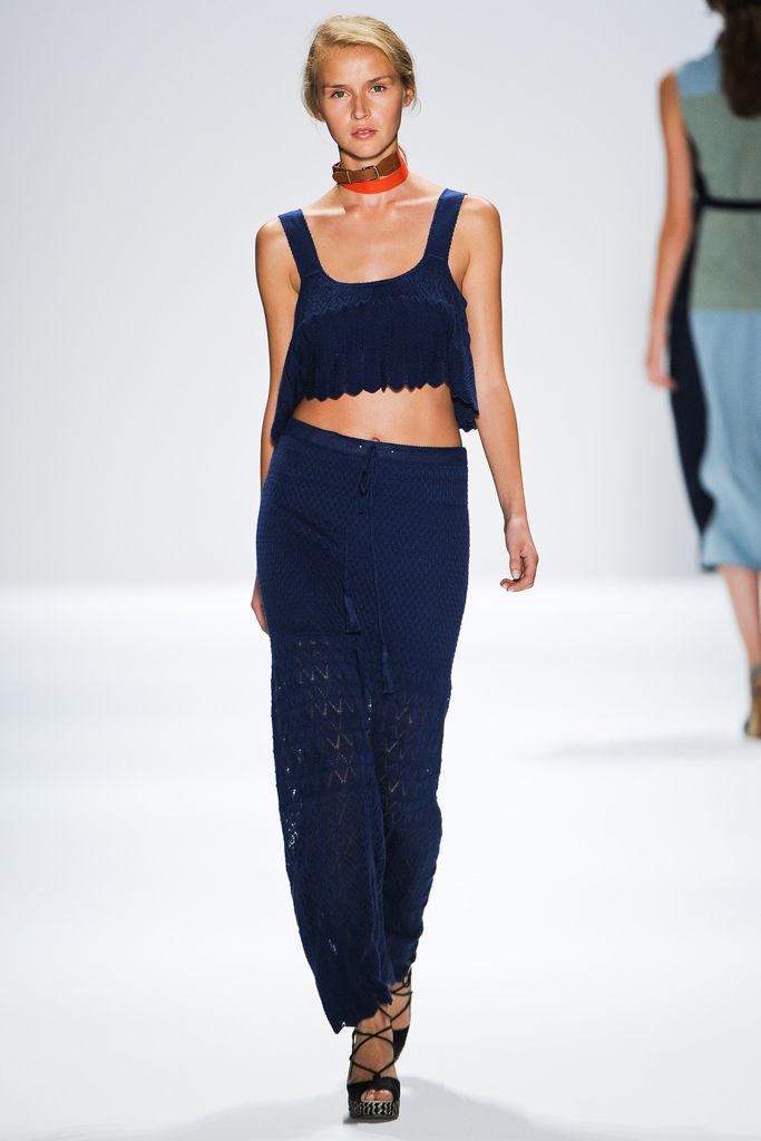 navy knit crop top and maxi skirt