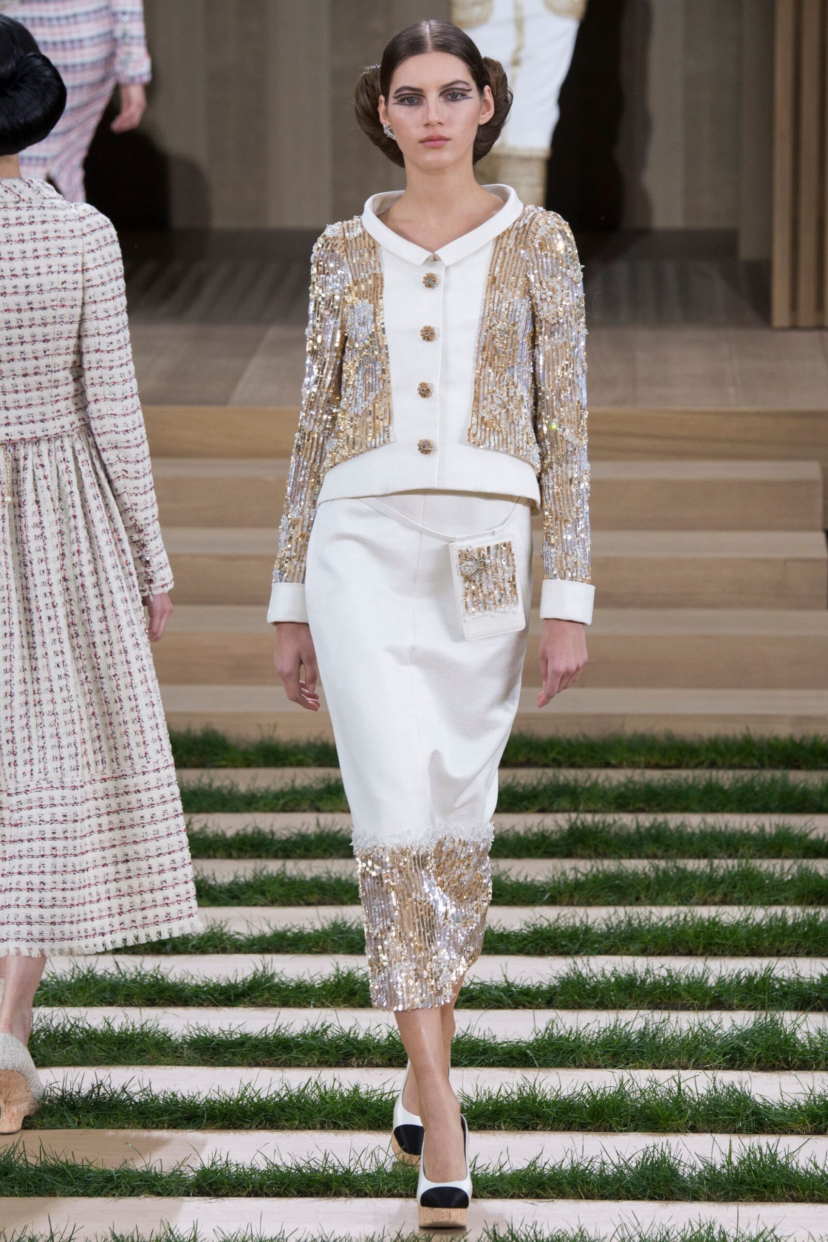 Chanel S/S 16 Couture Look 287