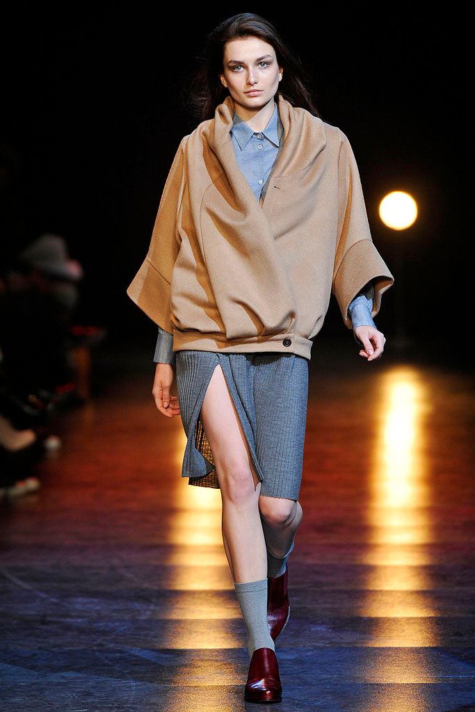 Chalayan F/W 10 Look 146