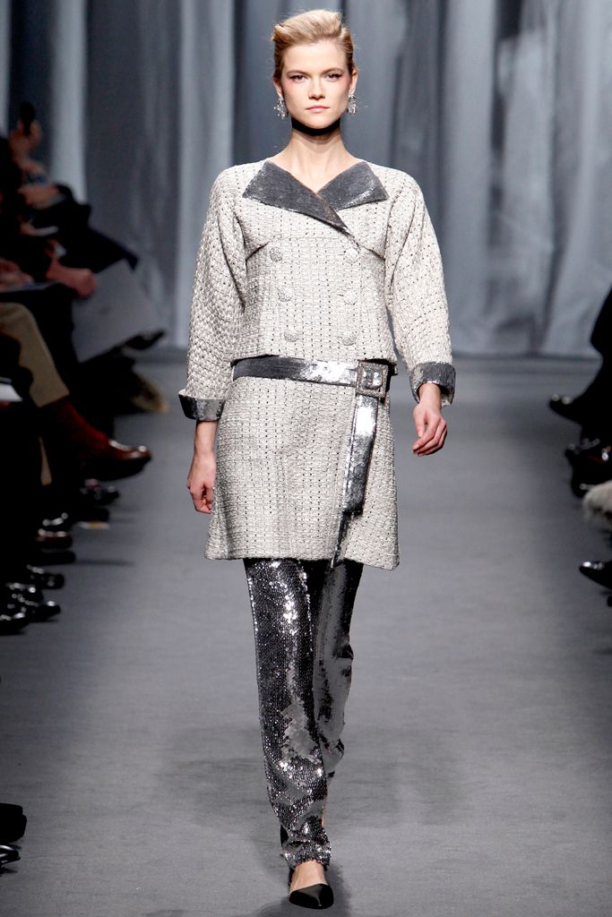 Chanel S/S 11 Couture Look 27