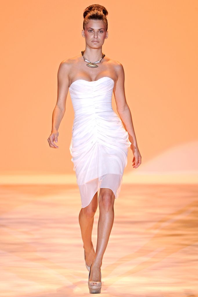 Christian Siriano S/S 11 Look 54
