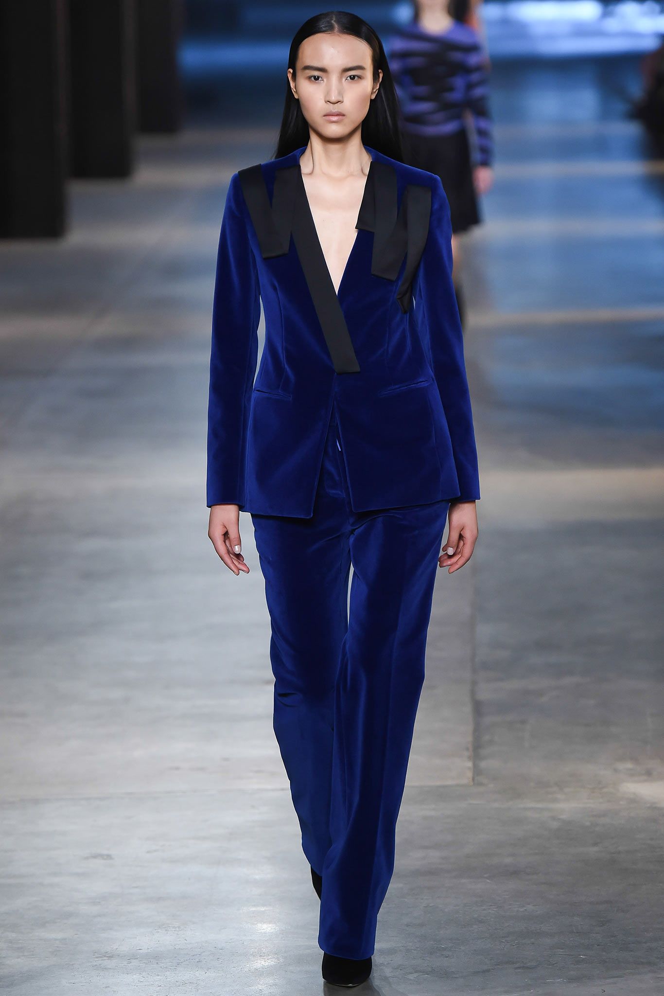Christopher Kane F/W 15 Look 137