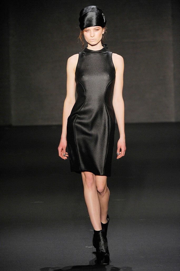 Cushnie et Ochs Fall 2010 Ready-to-Wear