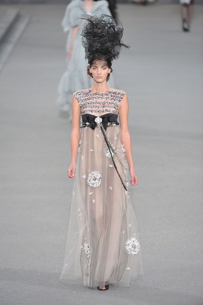 Chanel S/S 09 Look 384