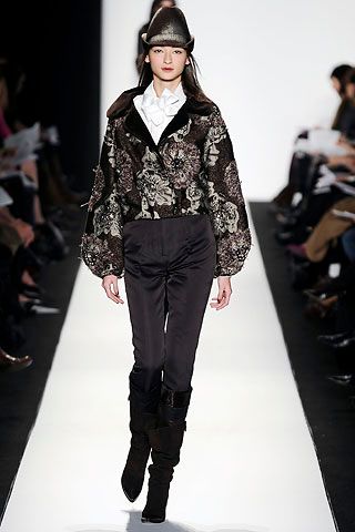 Carolina Herrera F/W 08 Look 151