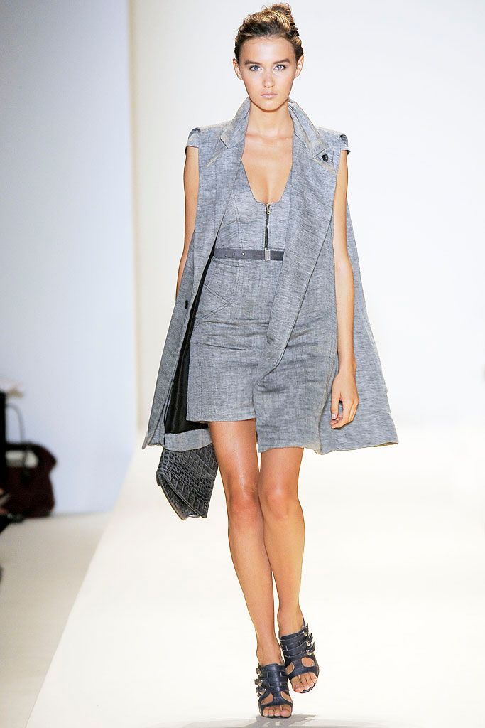 Brian Reyes S/S 09 Look 109
