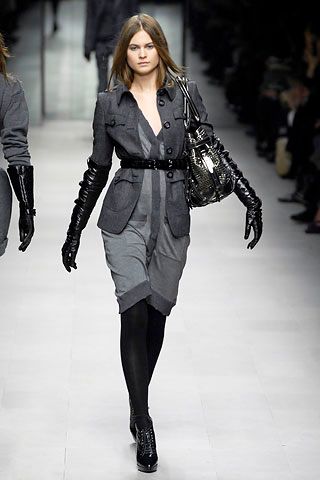 Burberry F/W 07 Look 209