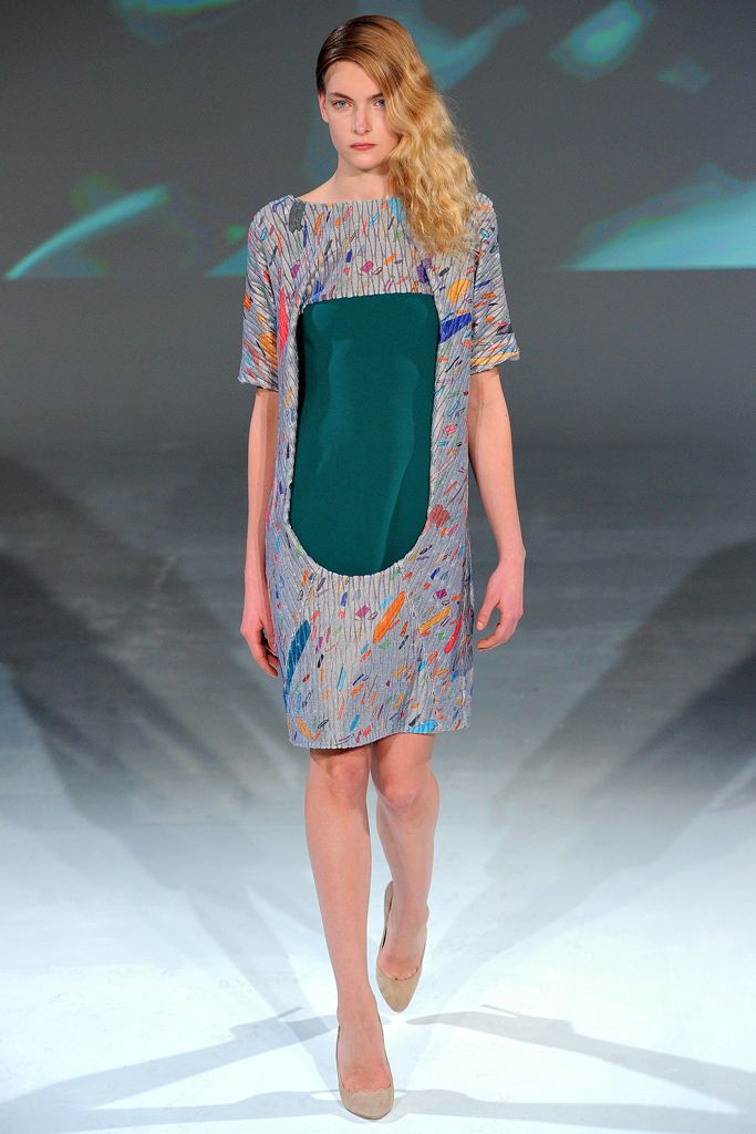 Chalayan F/W 12 Look 242