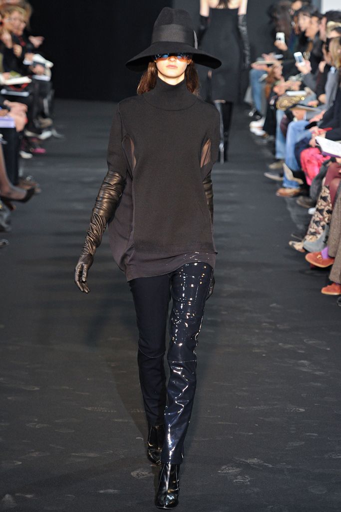 Costume National F/W 12 Look 67