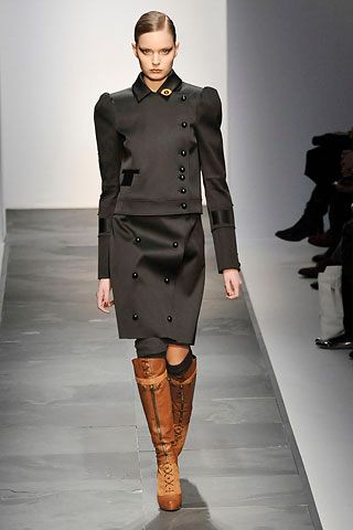 Daks by Giles Deacon F/W 08 Look 12
