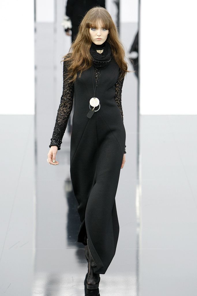 Chanel F/W 09 Look 383