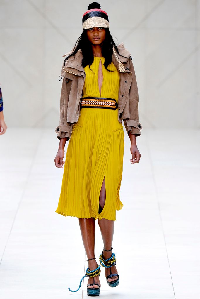 Burberry S/S 12 Look 46