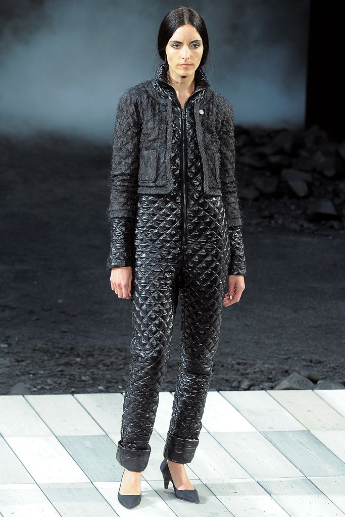 Chanel F/W 11 Look 290