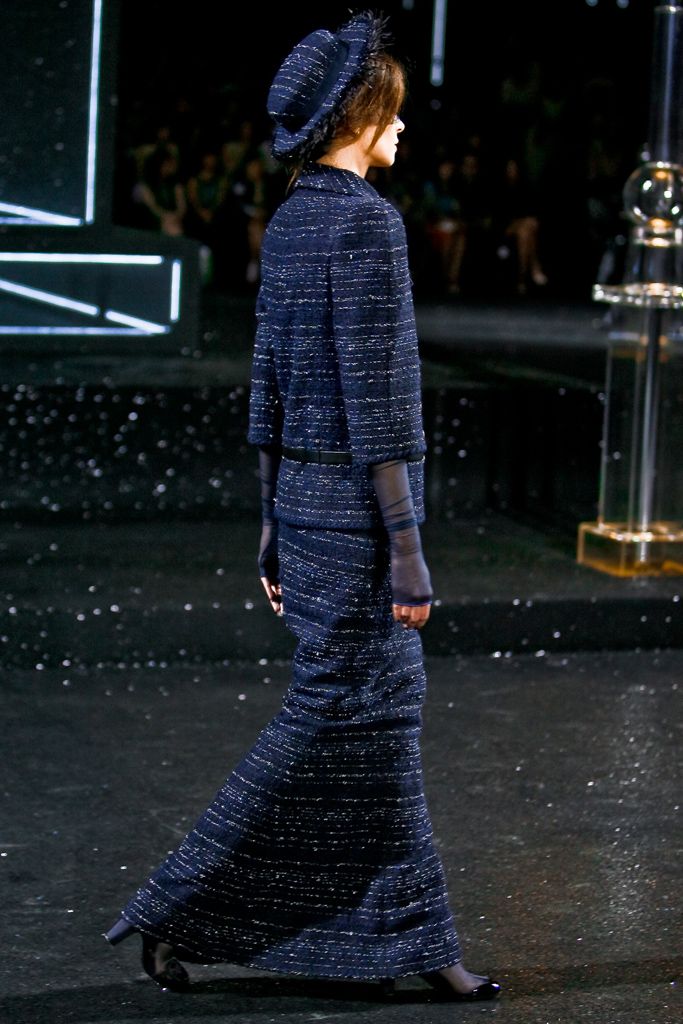 Chanel F/W 11 Couture Look 200