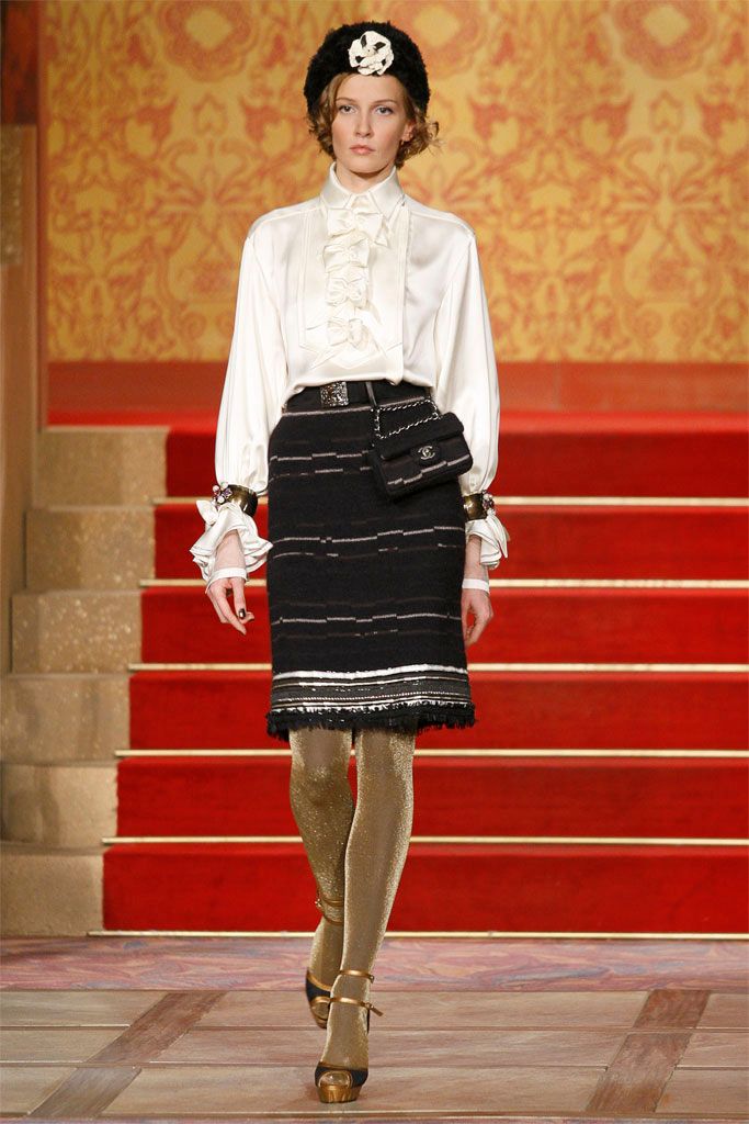 Chanel F/W 09 Look 213