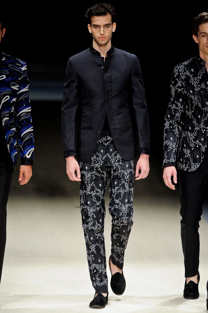 Canali S/S 12 Menswear Look 250