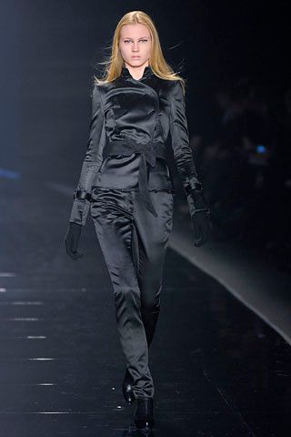 Costume National F/W 06 Look 90