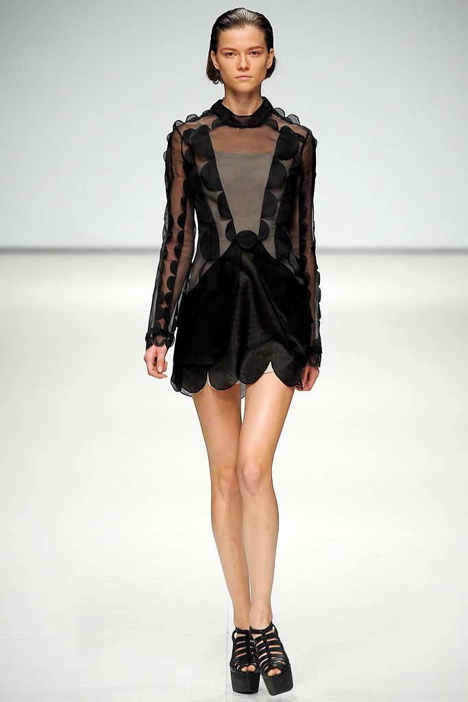 Christopher Kane S/S 09 Look 164