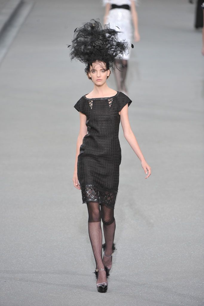 Chanel S/S 09 Look 304