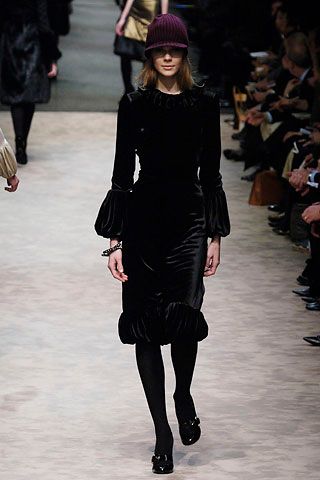 Burberry F/W 06 Look 211