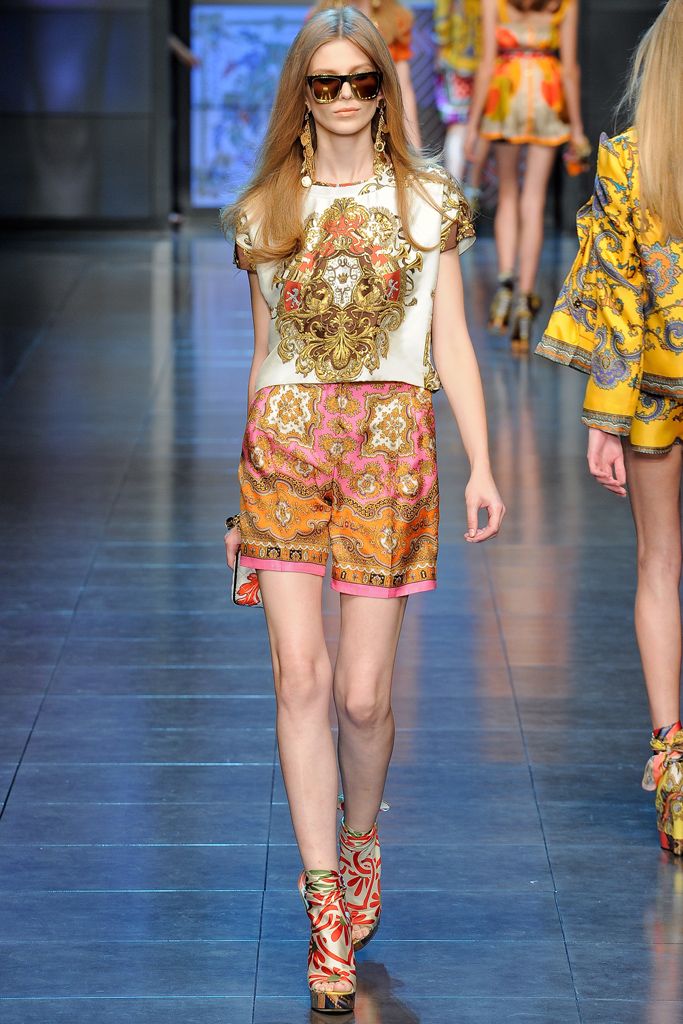D&G S/S 12 Look 30