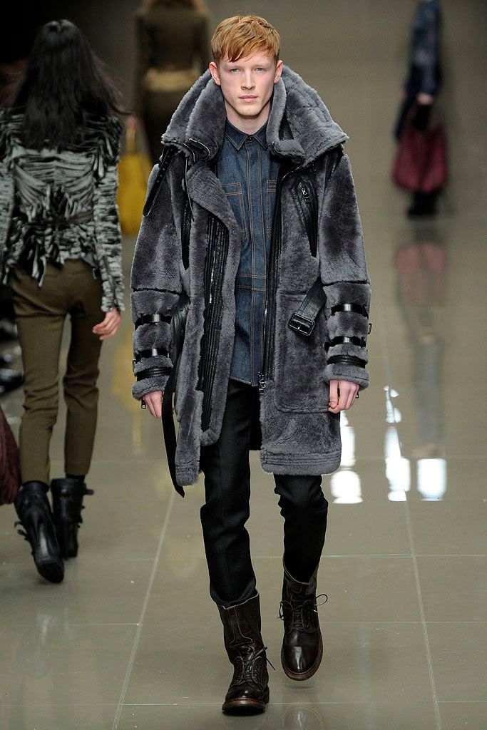 Burberry F/W 10 Look 199