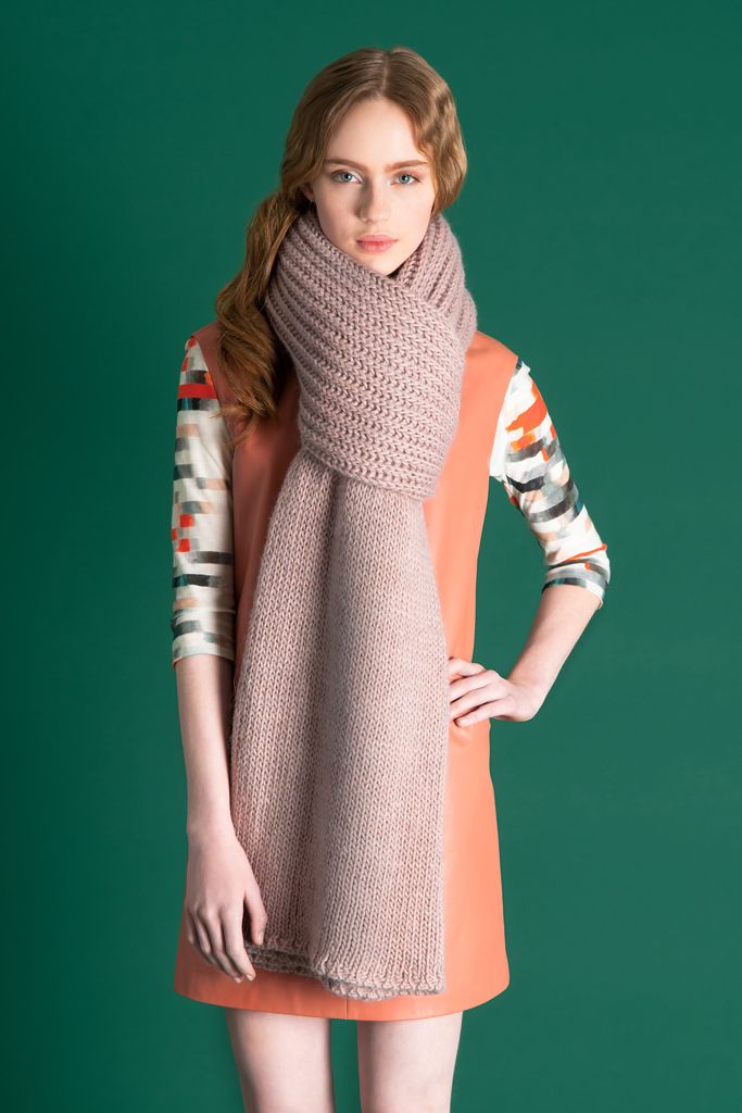 pink knit textured scarf
