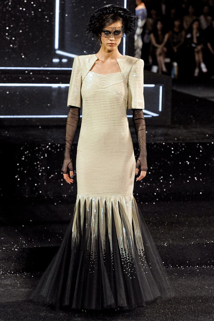 Chanel F/W 11 Couture Look 391
