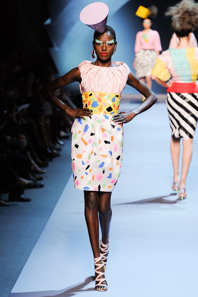 Christian Dior F/W 11 Couture Look 43