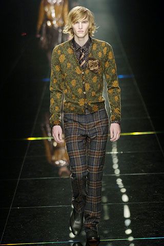 Burberry F/W 05 Menswear Look 29