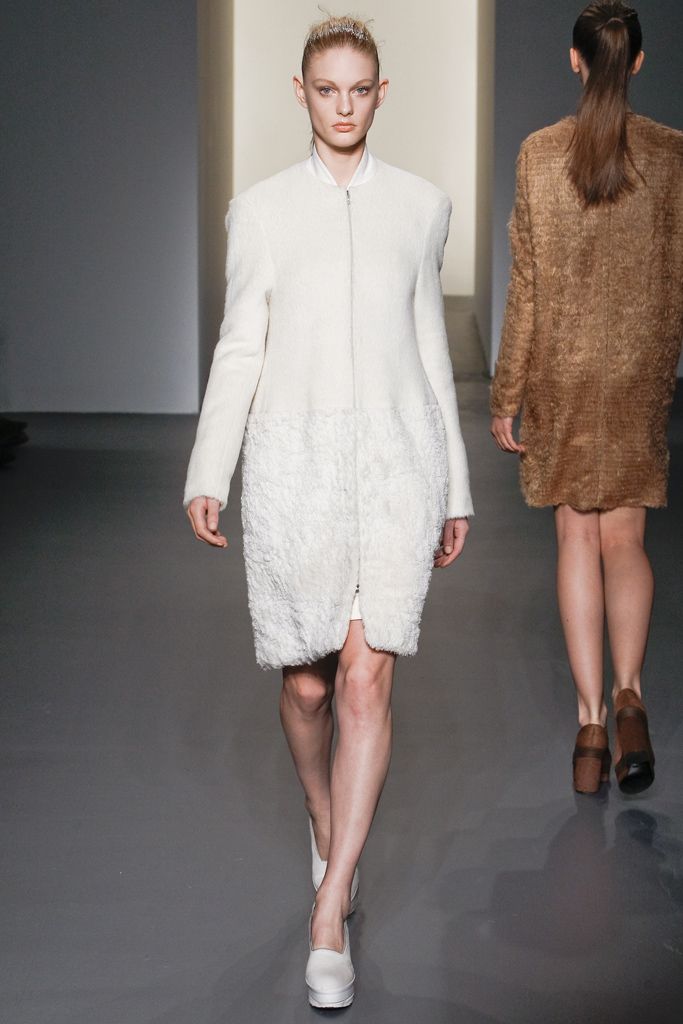 Calvin Klein Collection F/W 11 Look 105