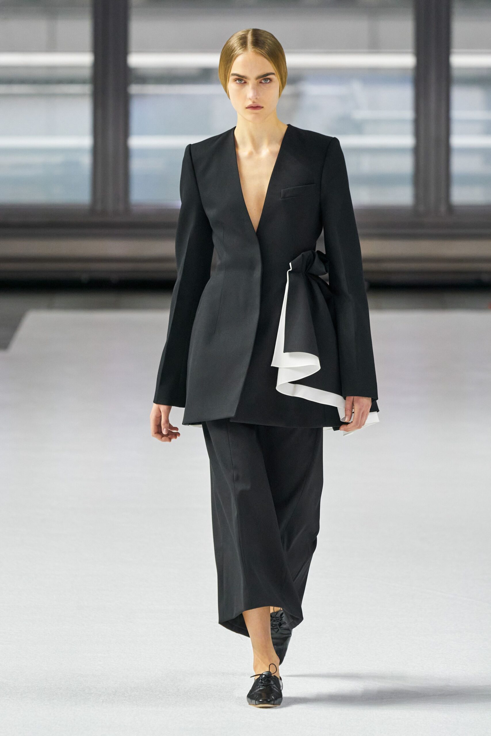 Carolina Herrera F/W 20 Look 188