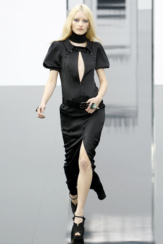 Chanel F/W 09 Look 409