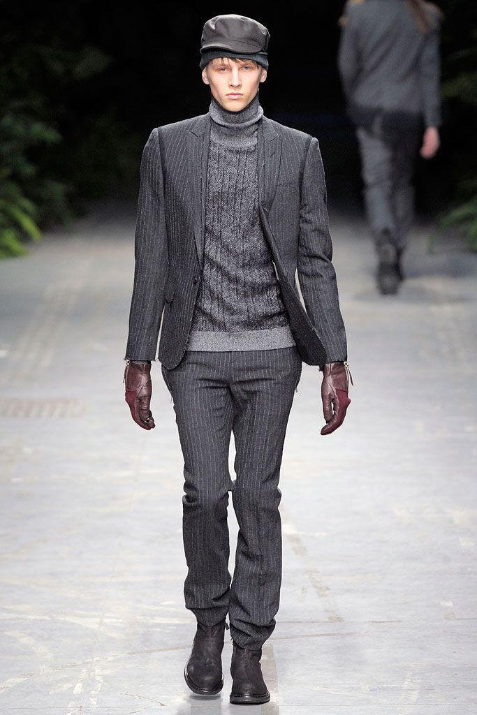 Costume National F/W 10 Menswear Look 3