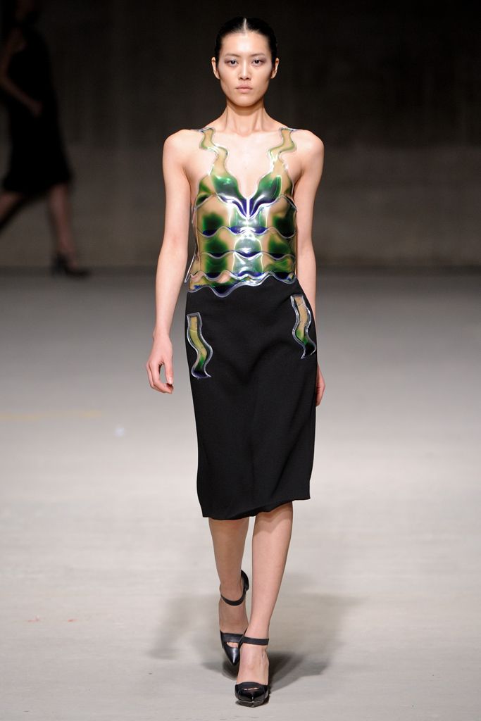 Christopher Kane F/W 11 Look 124