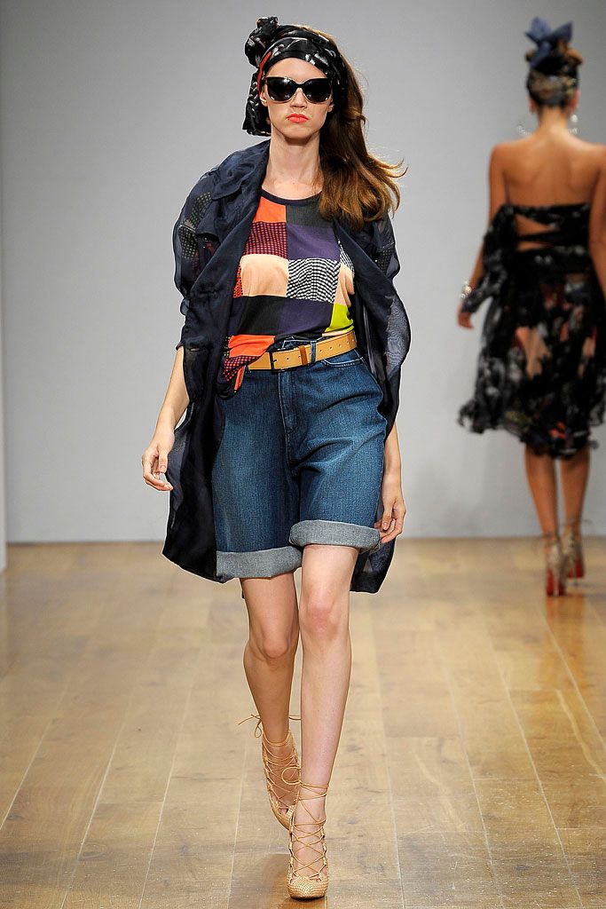 Danielle Scutt S/S 09 Look 41