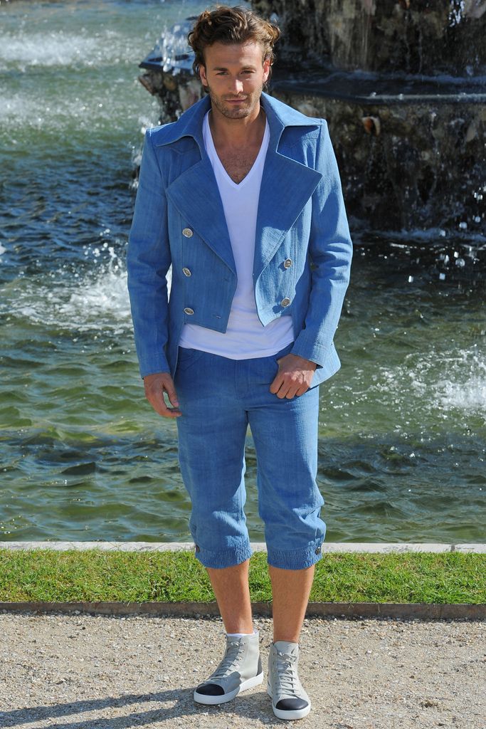 Chanel Resort 13 Look 18