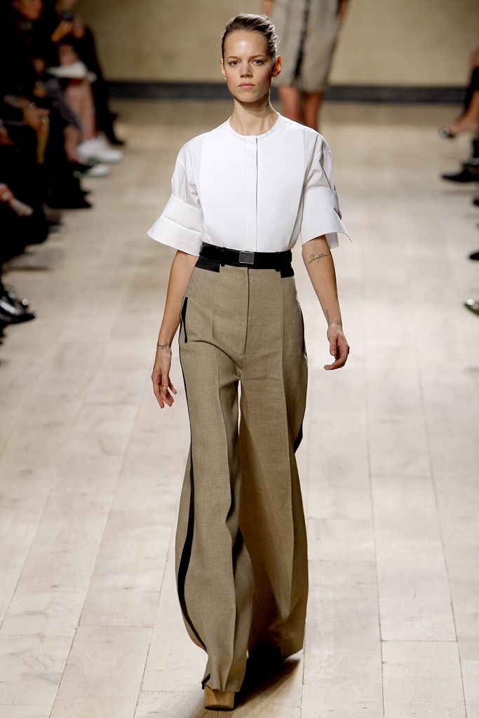 Celine S/S 10 Look 19
