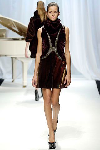 Chalayan F/W 06 Look 164