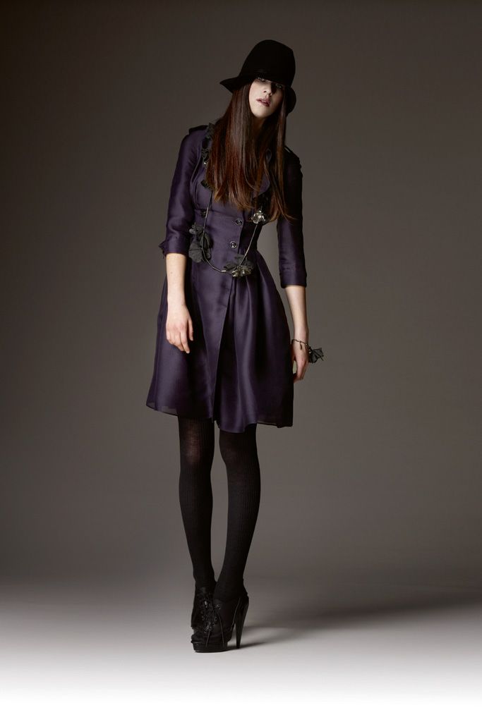 Burberry F/W 09 Look 46