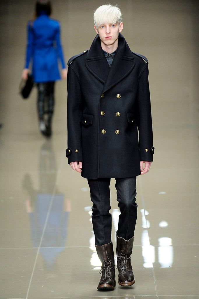 Burberry F/W 10 Look 115