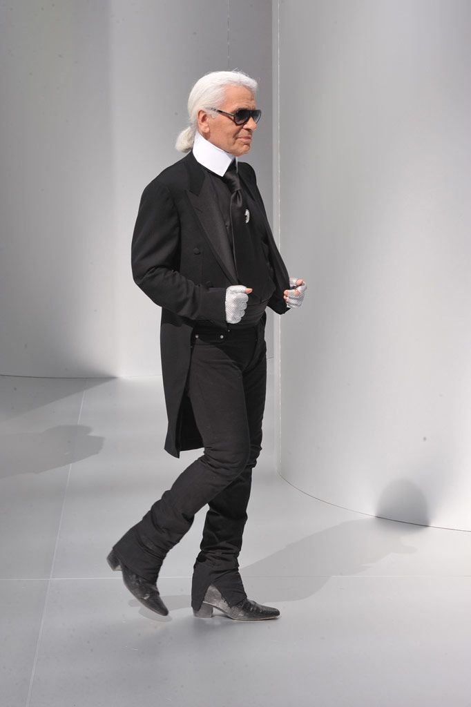 Chanel F/W 08 Couture Look 423