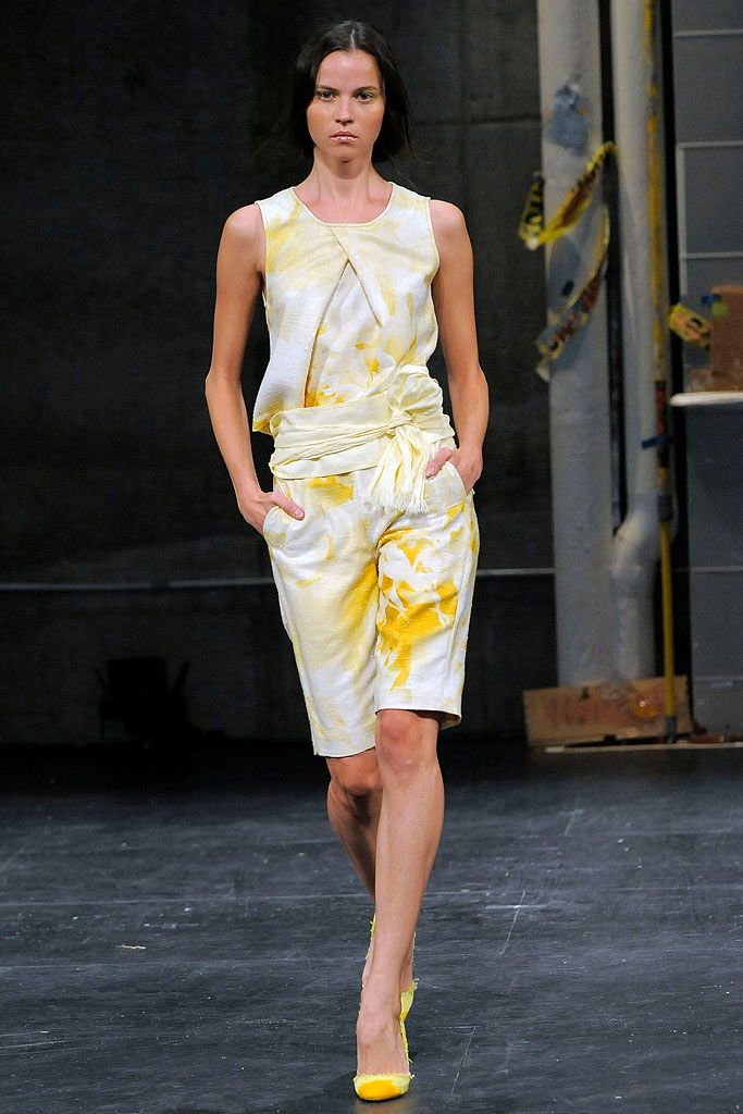 yellow print sleeveless jumpsuit