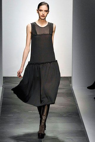 Daks by Giles Deacon F/W 08 Look 26