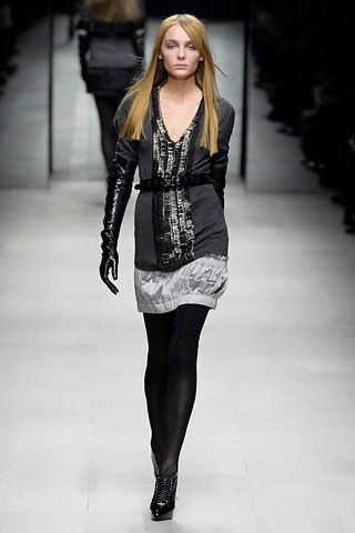 Burberry F/W 07 Look 189