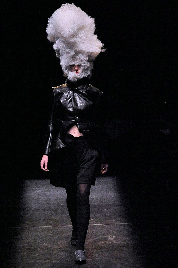 Comme des Garçons S/S 09 Look 84