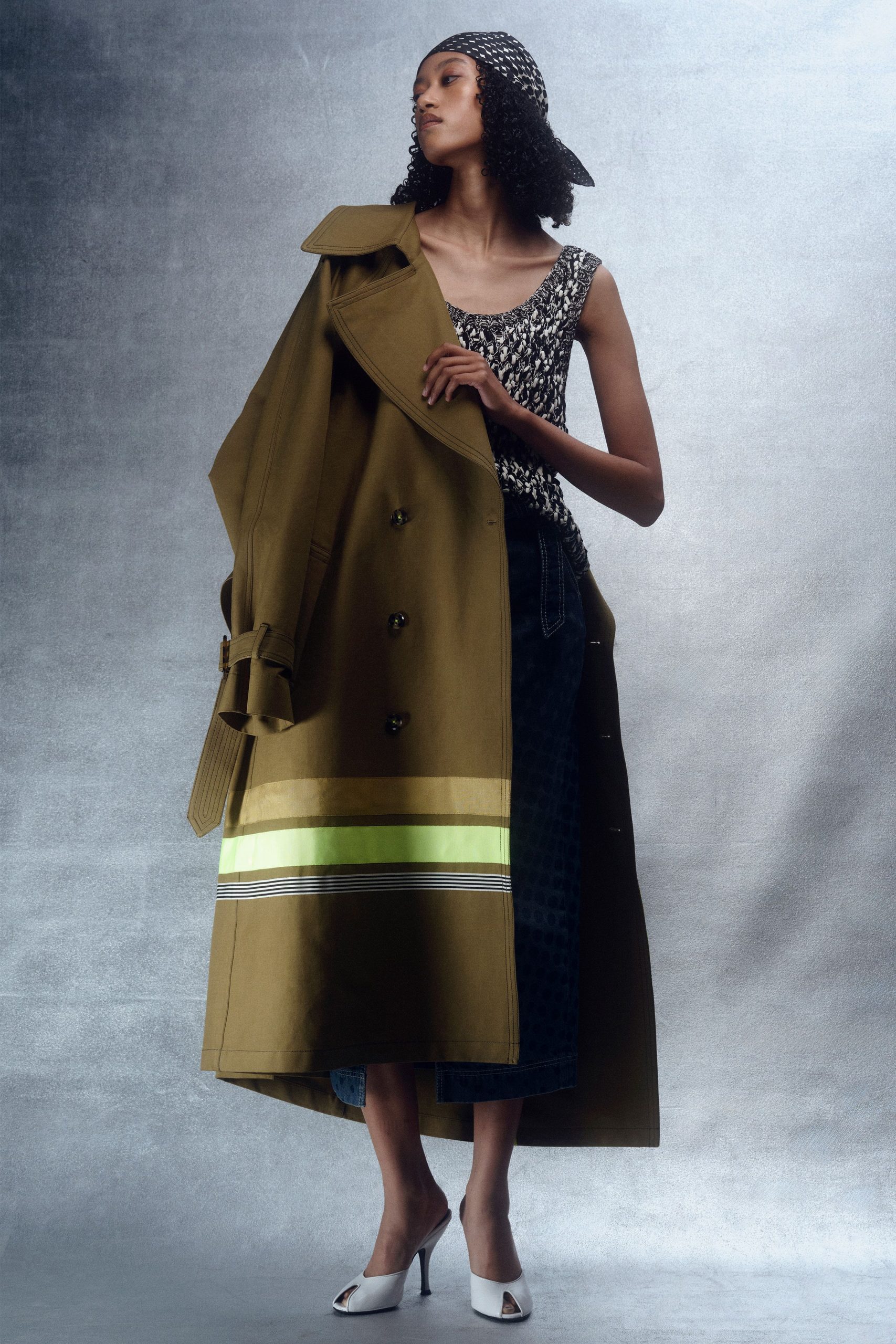 fitted top with relaxed coat